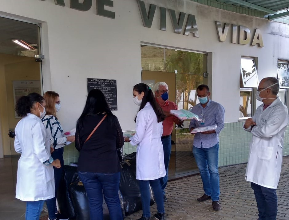Esta imagem possuí um atributo alt vazio; O nome do arquivo é maternidade-04.png